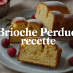 brioche perdue recette dorée avec fruits rouges et sucre glace