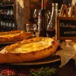 Armen restaurant : khatchapouri fumant, vin de grenade et lavash chaud