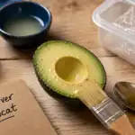 Conserver avocat ouvert : citron, huile et film pour éviter l’oxydation